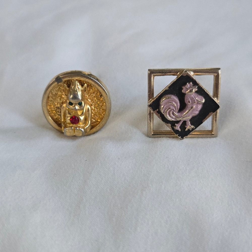 VTG Mismatched Cufflinks Gold Troll Rooster Purple Black Mens Jewelry Unbranded‎